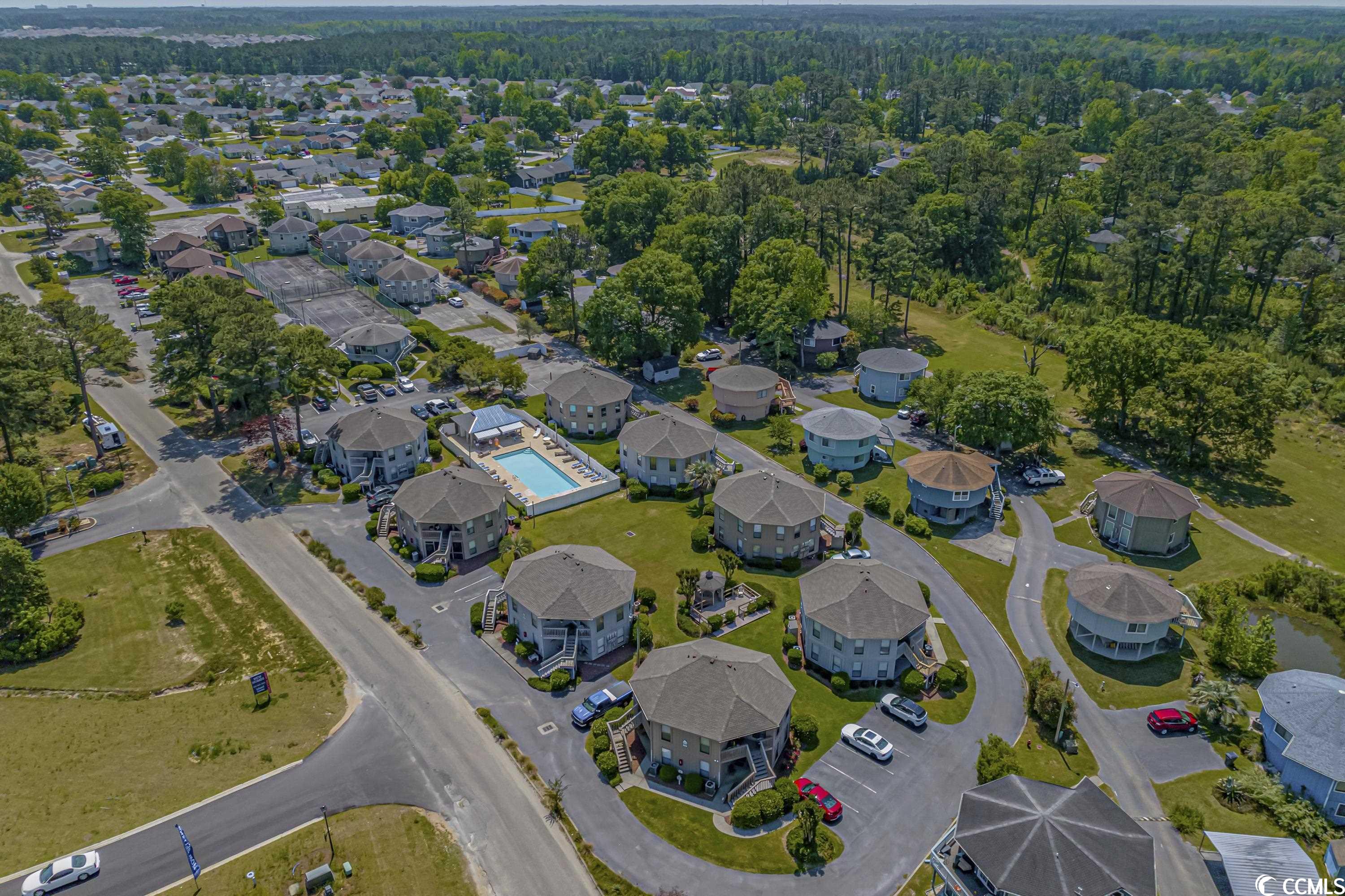 417 Tree Top Ct. Unit: 417 Tree Top Ct. #B