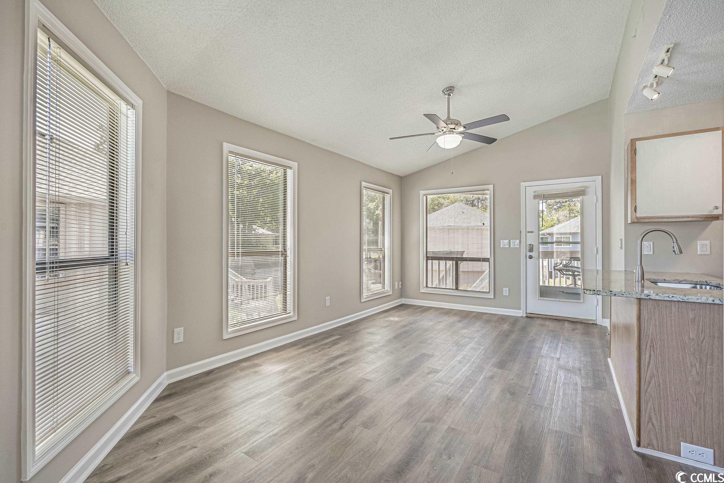 417 Tree Top Ct. Unit: 417 Tree Top Ct. #B