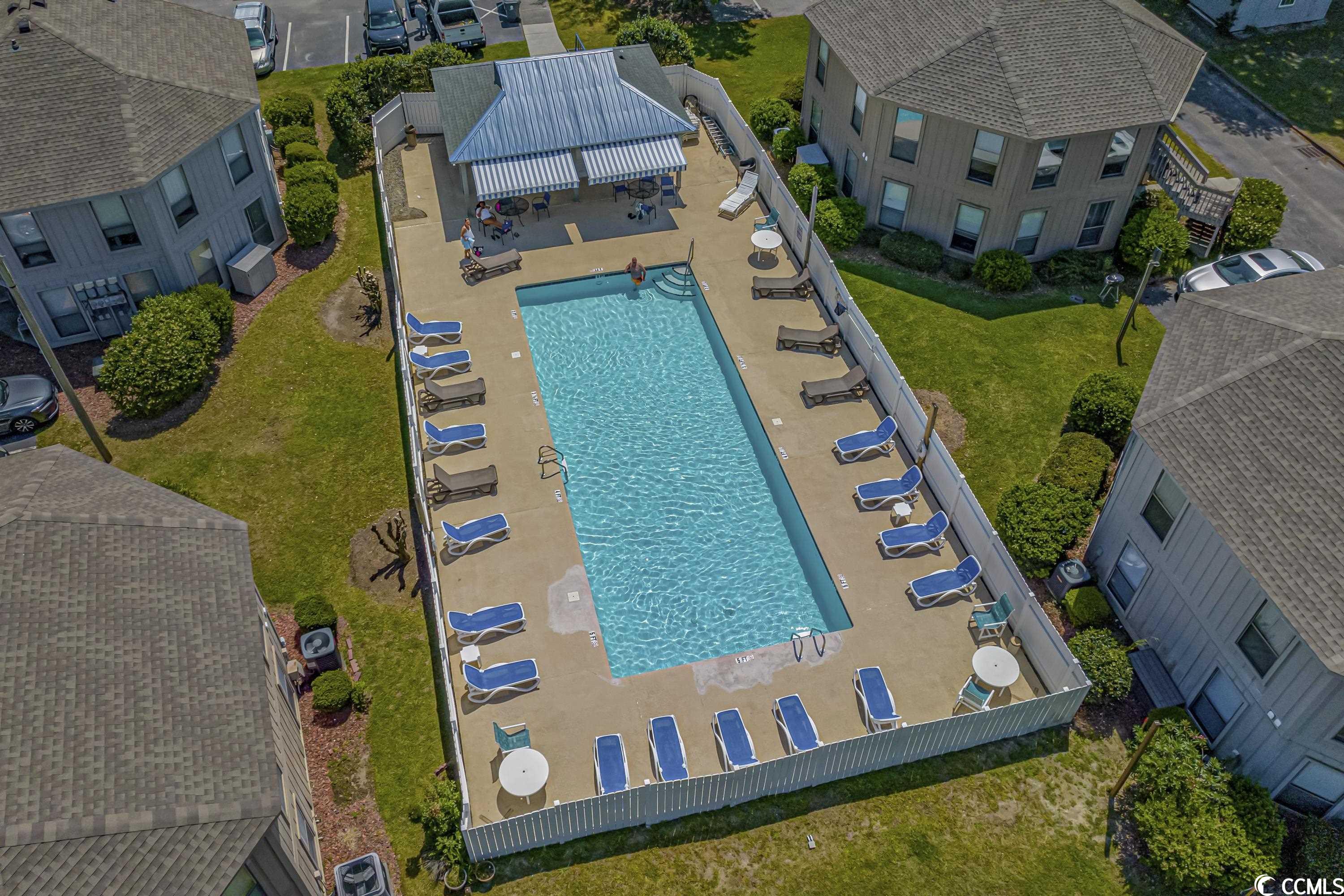 417 Tree Top Ct. Unit: 417 Tree Top Ct. #B