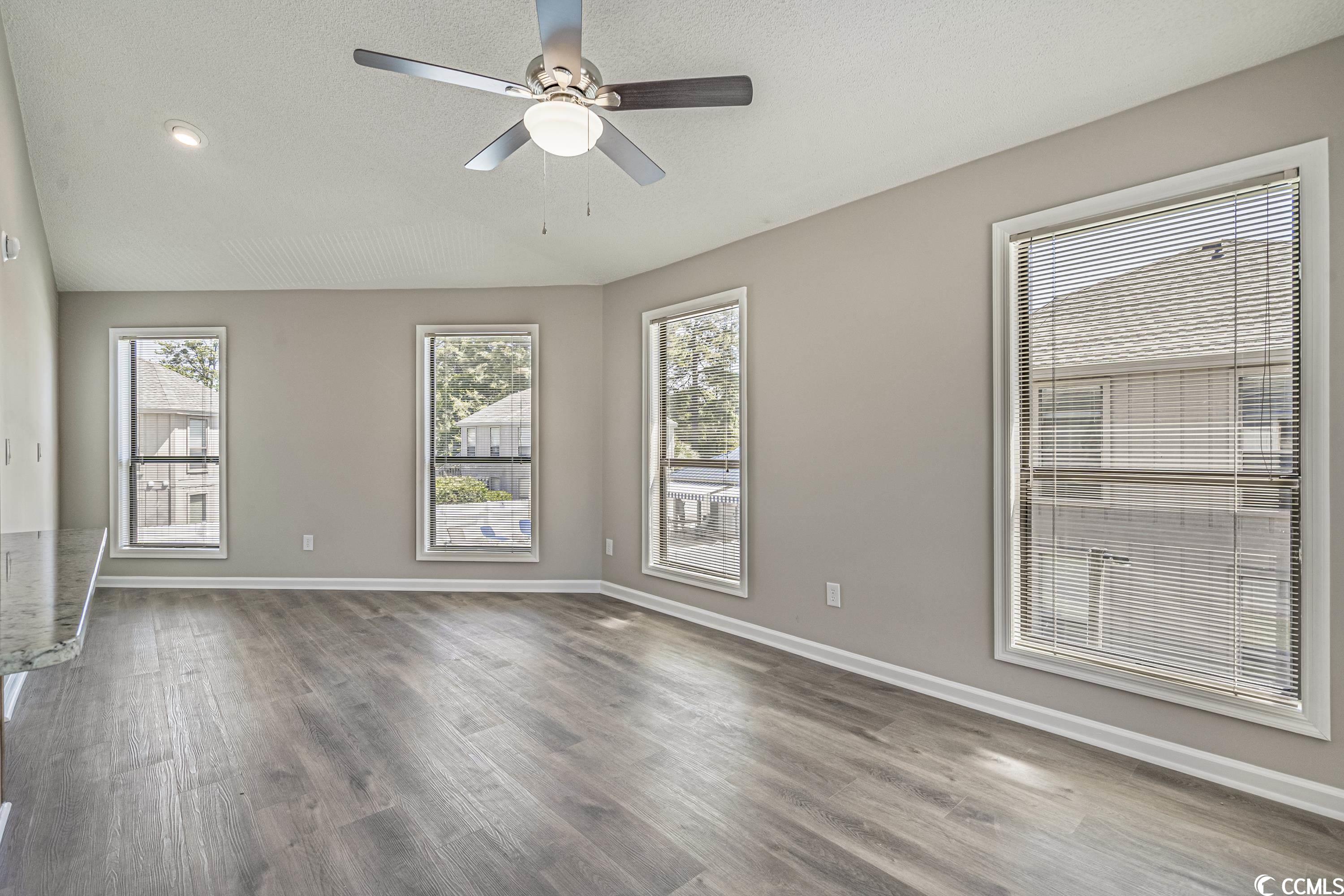 417 Tree Top Ct. Unit: 417 Tree Top Ct. #B
