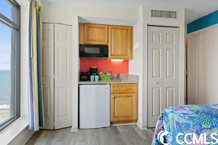 5308 Ocean Blvd. N Unit: 1600