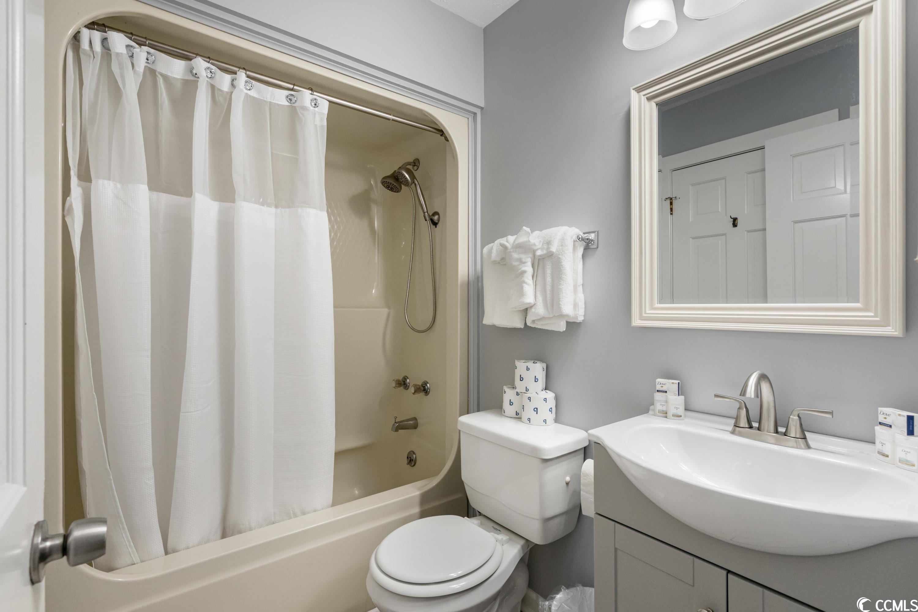 200 Maison Dr. Unit: #N-204