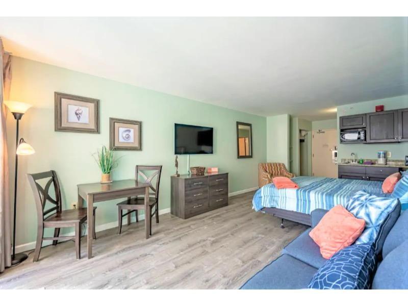 1501 S Ocean Blvd. Unit: 1420