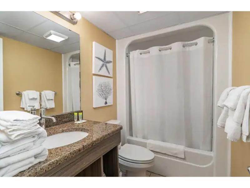 6900 N Ocean Blvd. Unit: 910