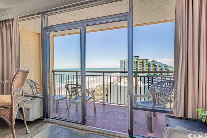 6900 Ocean Blvd. N Unit: 1205