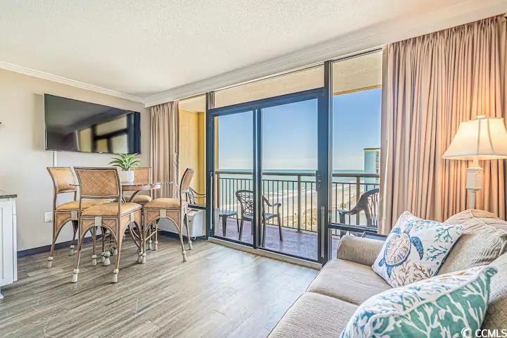 6900 Ocean Blvd. N Unit: 1205