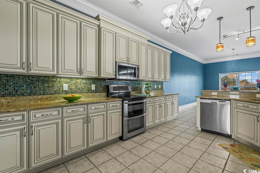 265 Venice Way Unit: #1-305 Lauderdale Bay