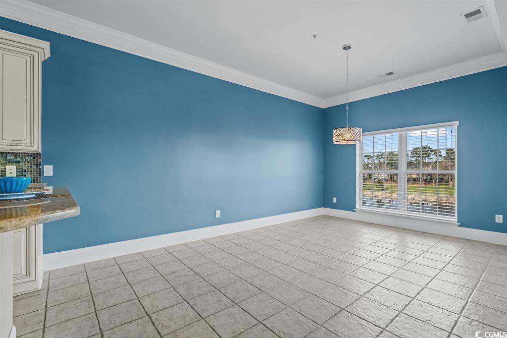 265 Venice Way Unit: #1-305 Lauderdale Bay