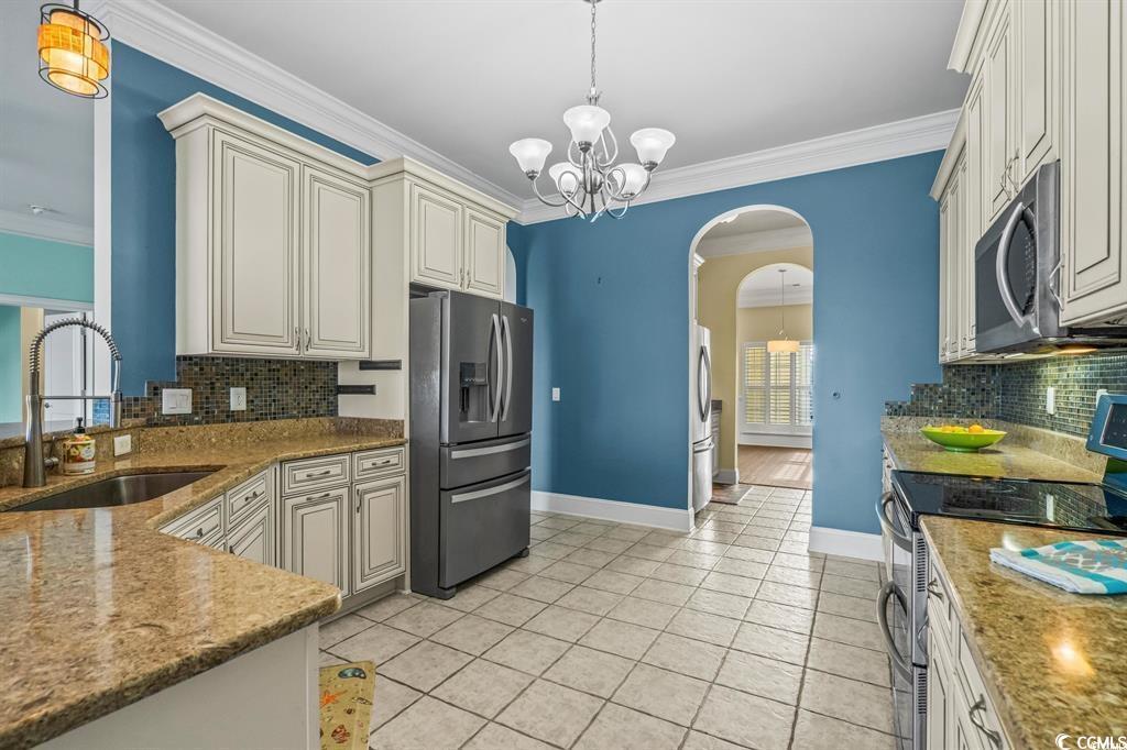 265 Venice Way Unit: #1-305 Lauderdale Bay