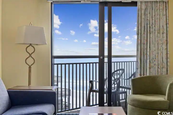 7100 Ocean Blvd. N Unit: 925