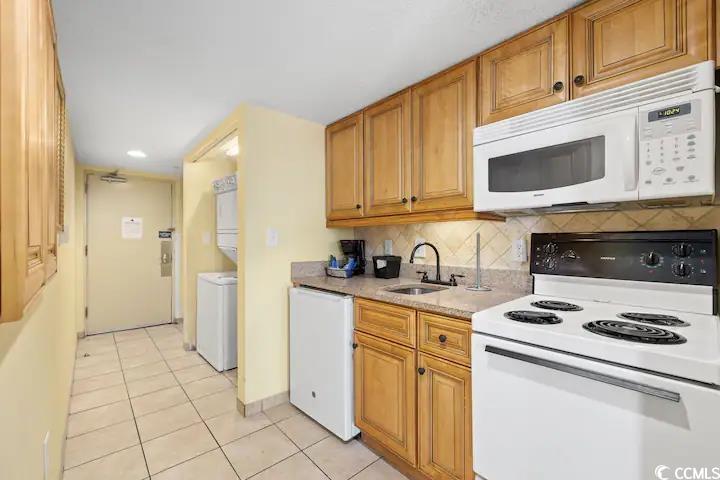 7100 Ocean Blvd. N Unit: 925
