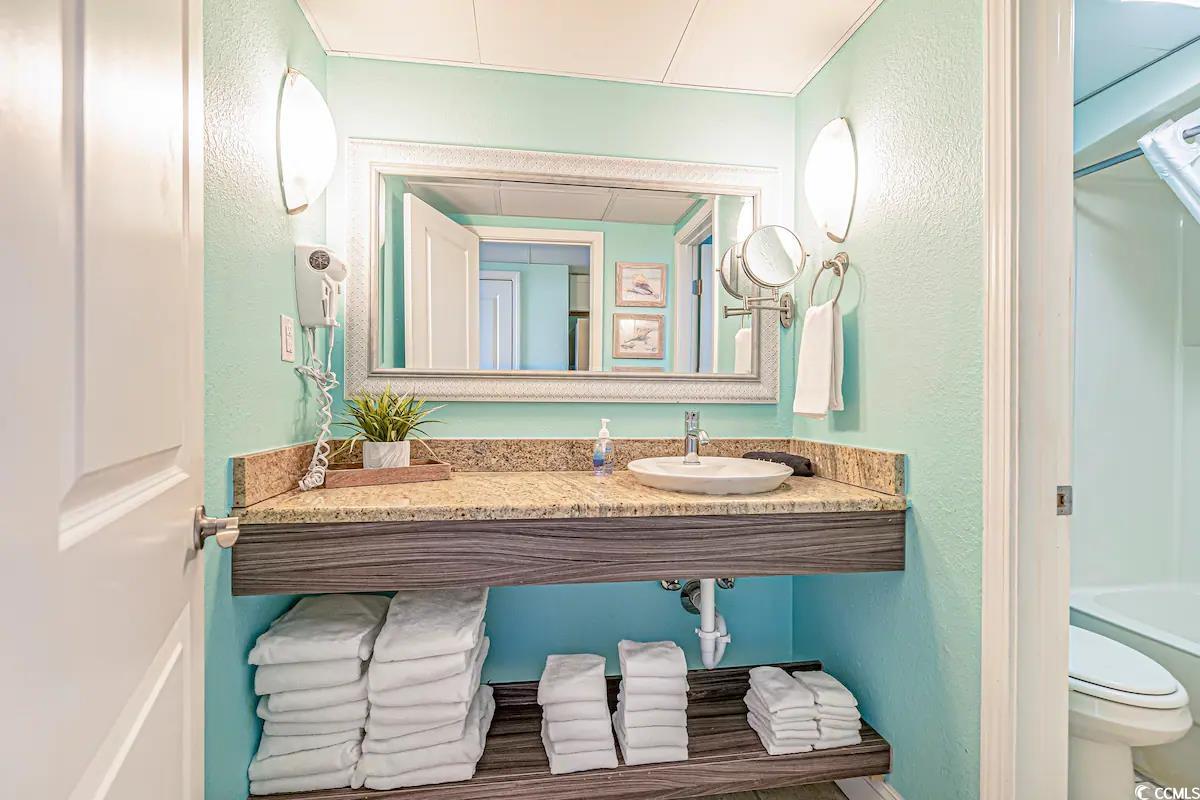 6900 Ocean Blvd. N Unit: 1537