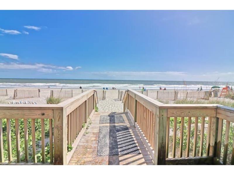 1501 Ocean Blvd. S Unit: 422