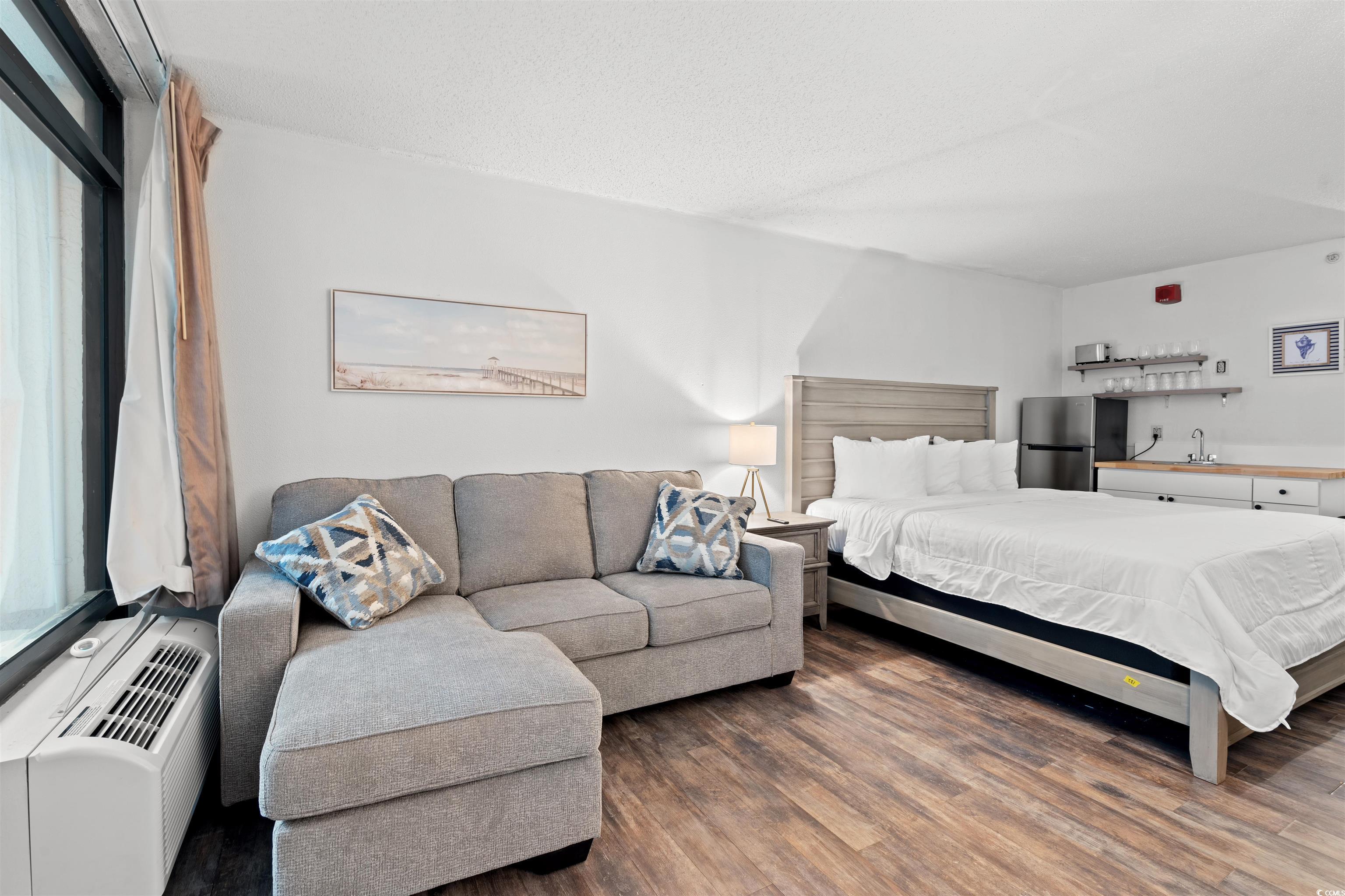 1501 Ocean Blvd. S Unit: 422