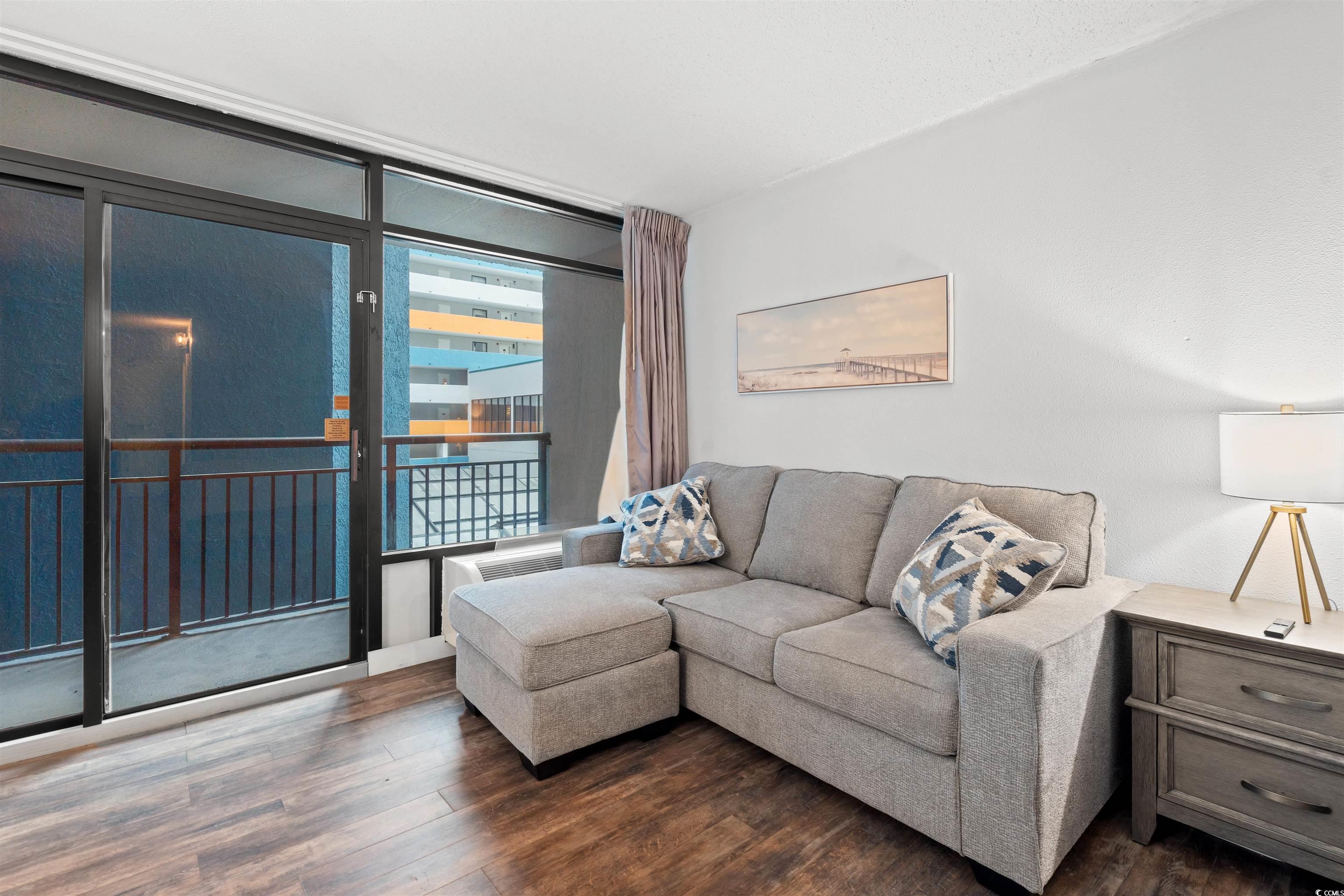 1501 Ocean Blvd. S Unit: 422
