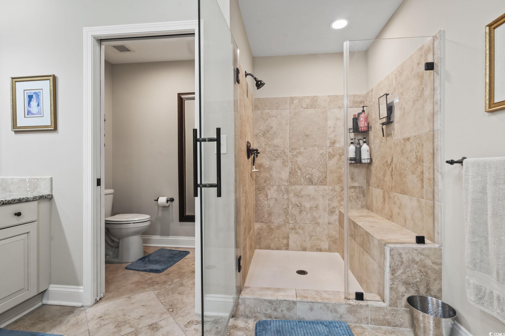 9547 Edgerton Dr. Unit: 305