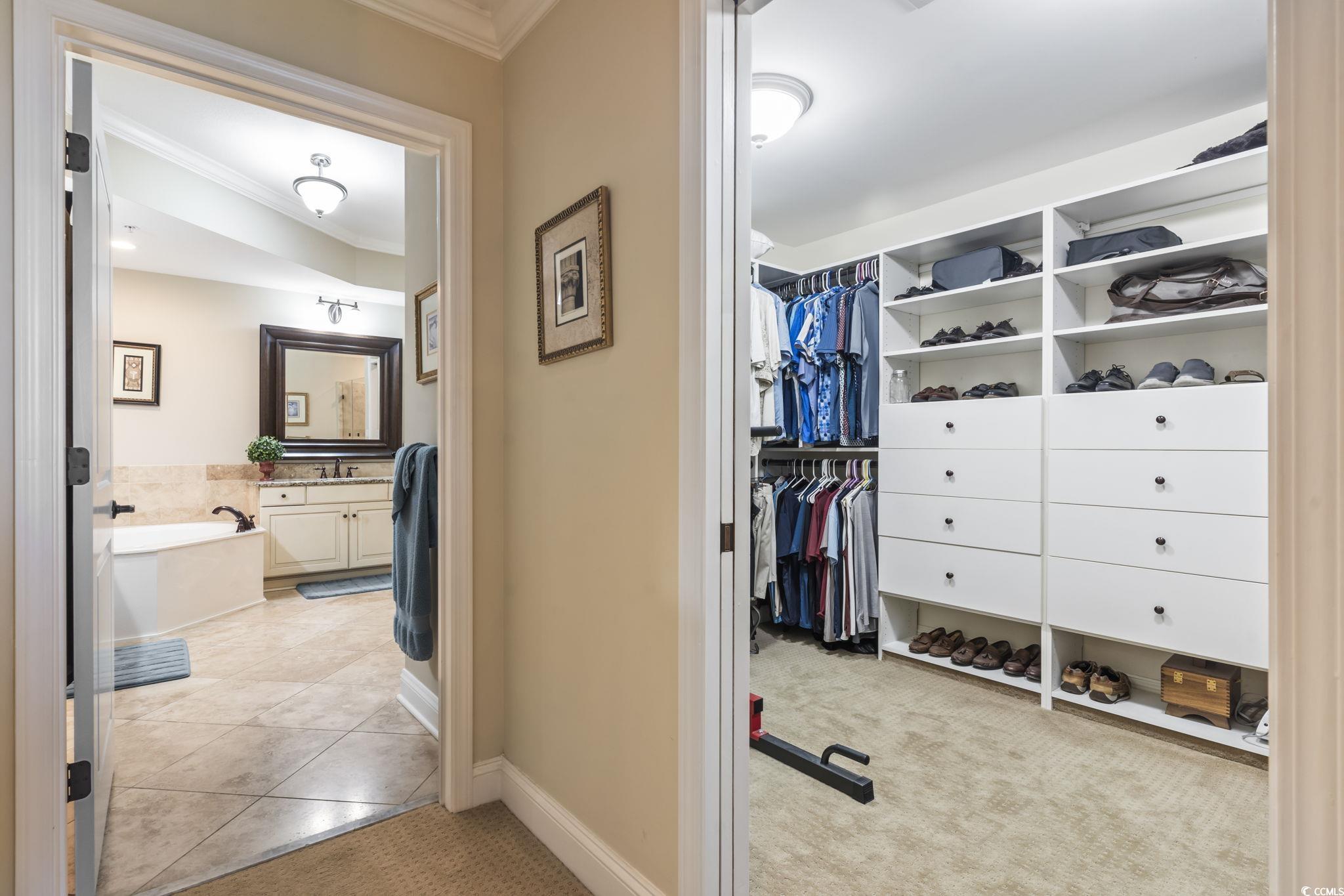 9547 Edgerton Dr. Unit: 305