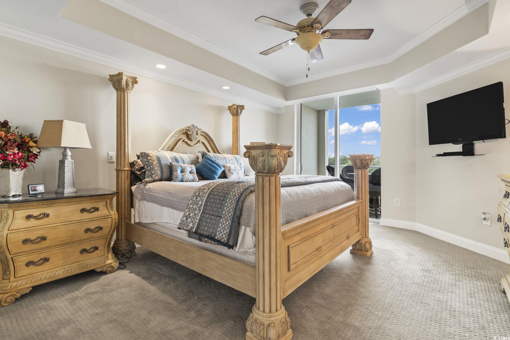 9547 Edgerton Dr. Unit: 305