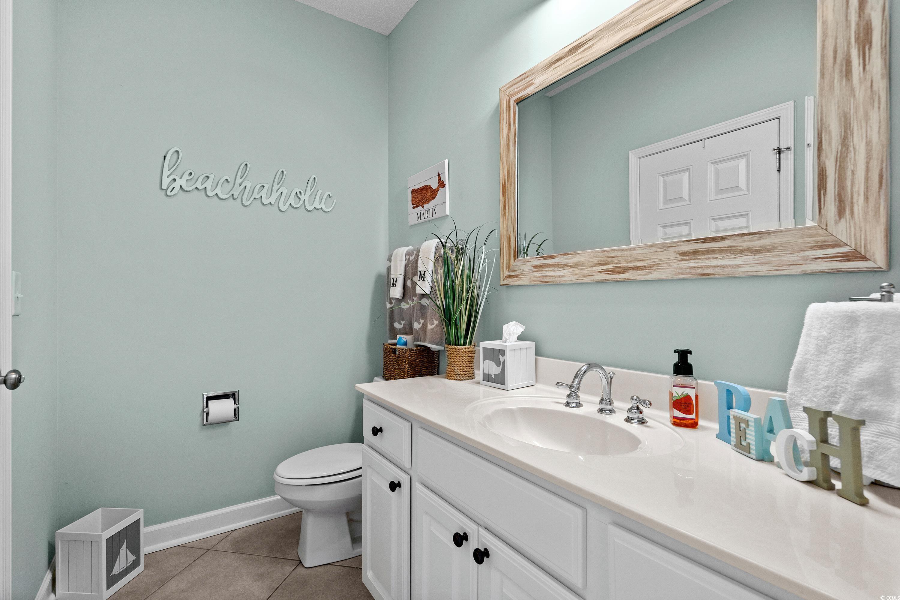 1617 N Dogwood Dr. N