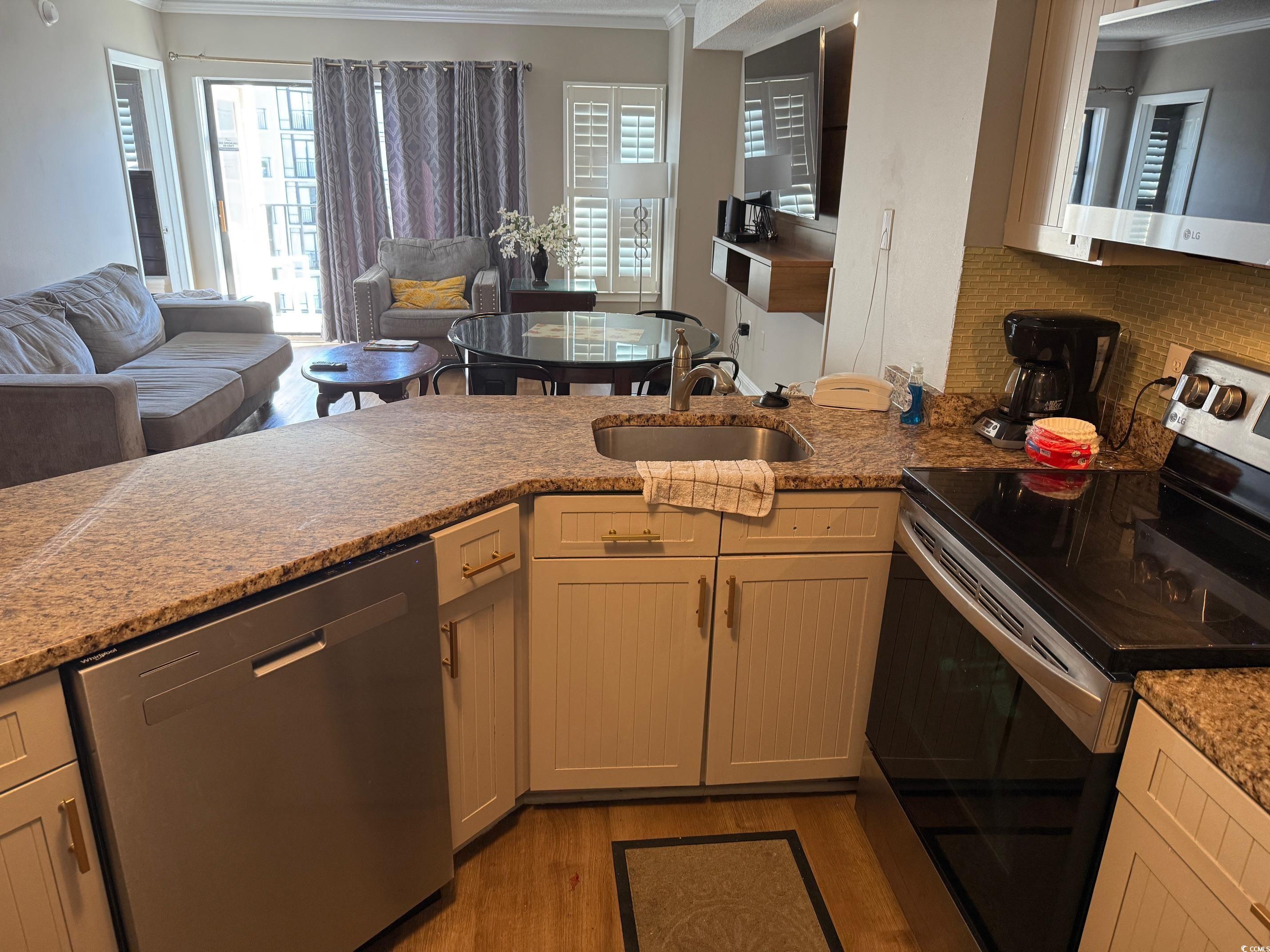 1605 Ocean Blvd. S Unit: 1014