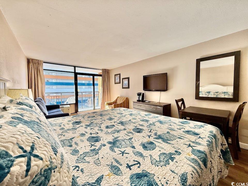 1501 Ocean Blvd. S Unit: 812