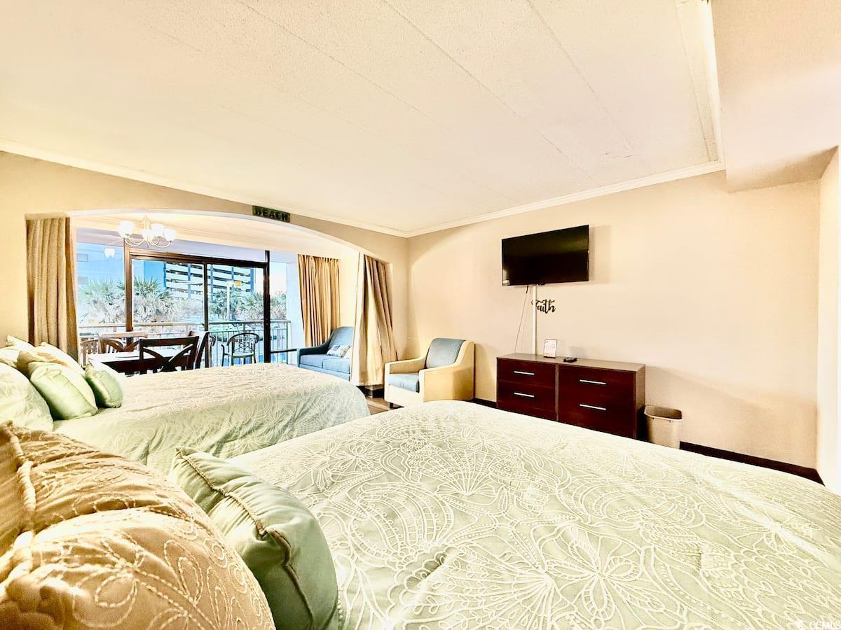 6900 Ocean Blvd. N Unit: 205