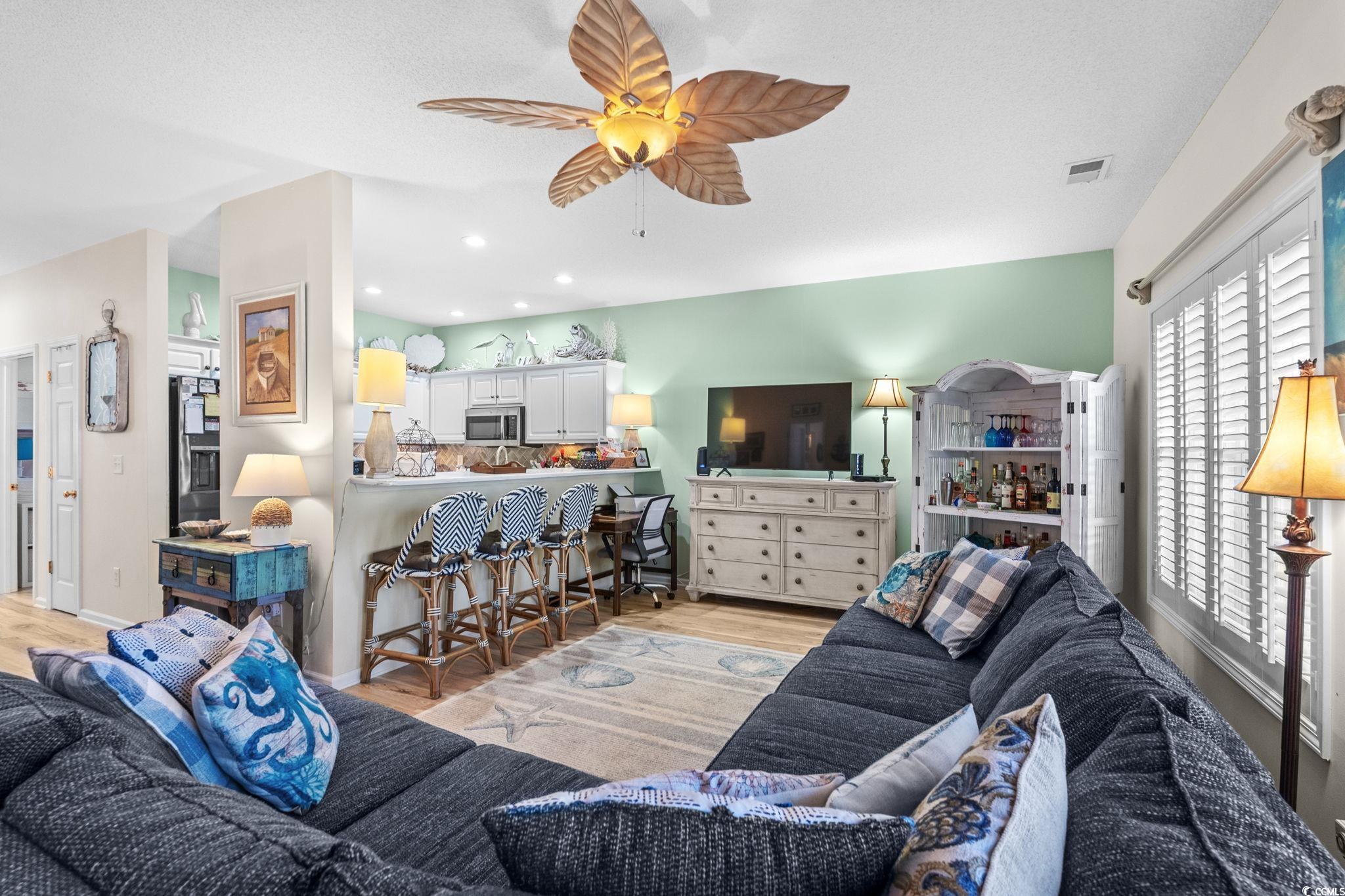 1058 Sea Mountain Hwy. Unit: 11-103