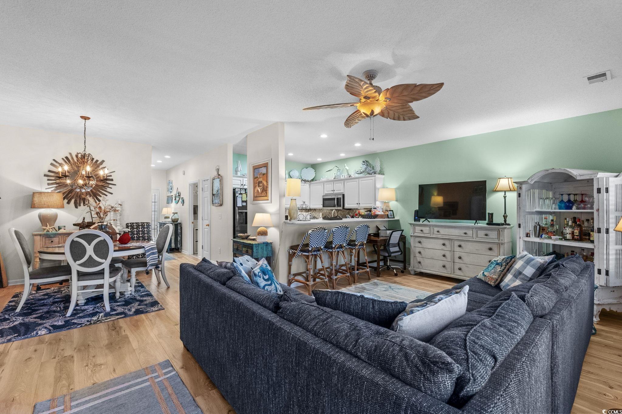 1058 Sea Mountain Hwy. Unit: 11-103