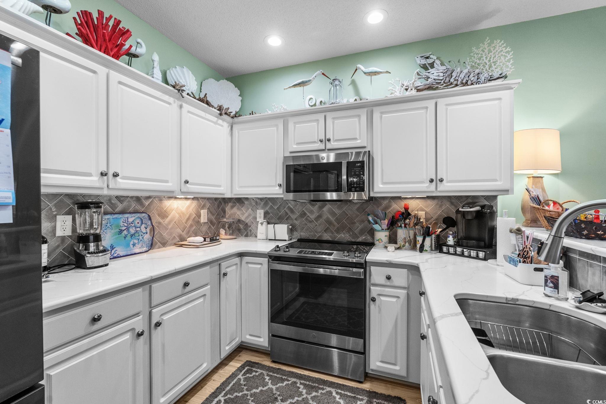 1058 Sea Mountain Hwy. Unit: 11-103