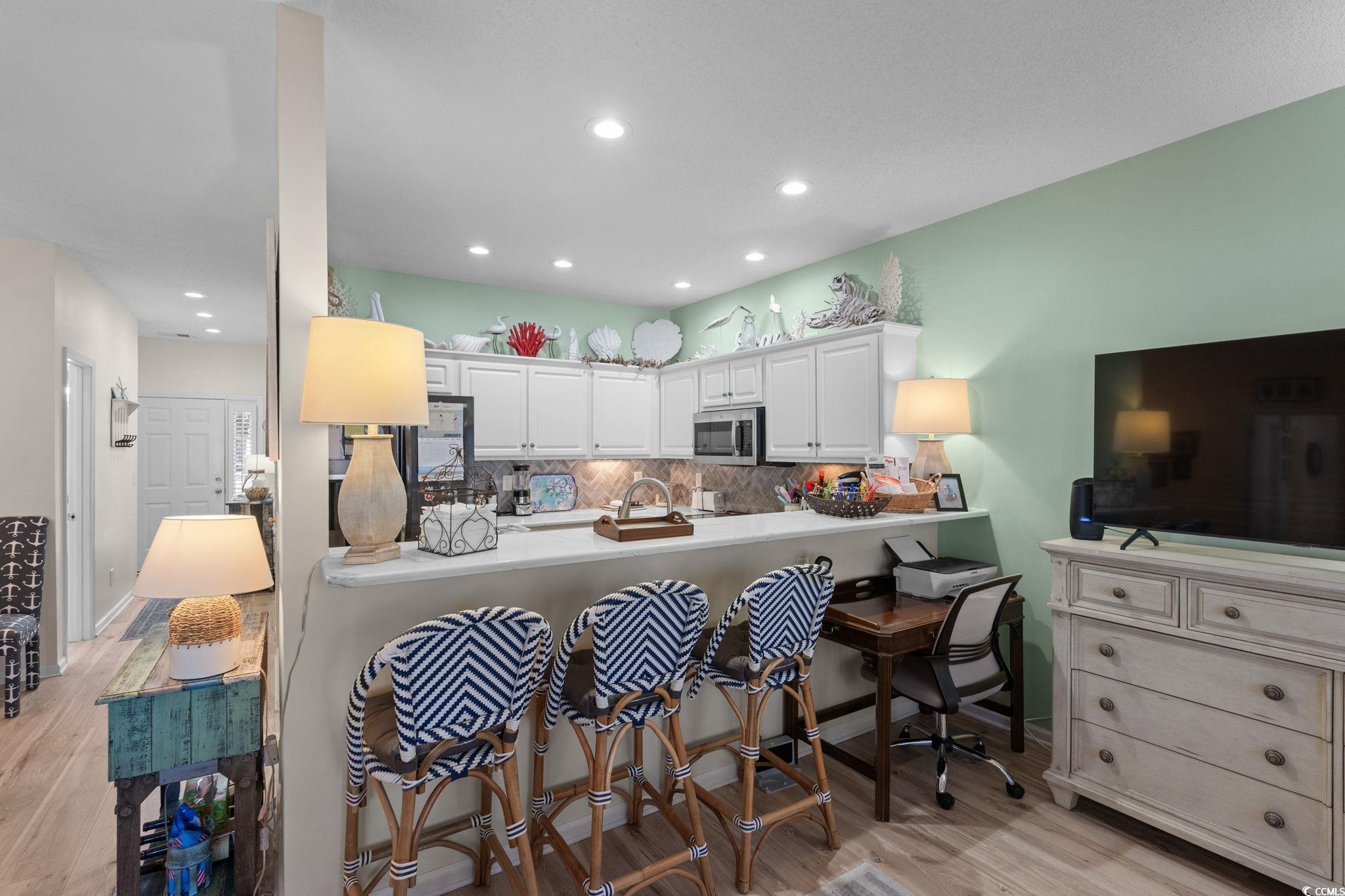 1058 Sea Mountain Hwy. Unit: 11-103