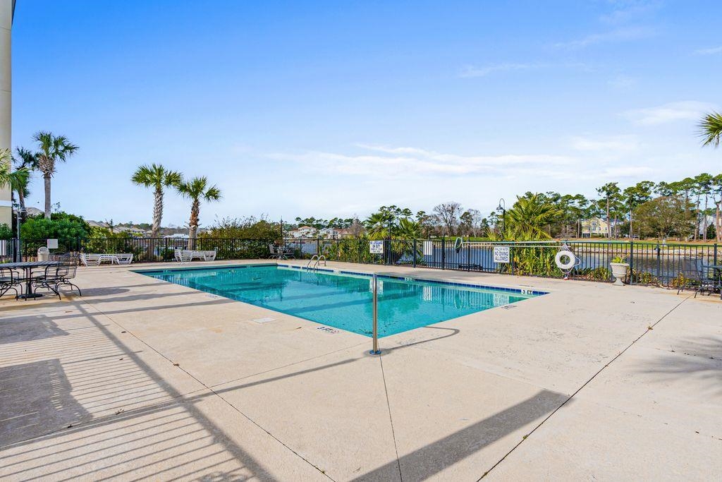 265 Venice Way Unit: I-305