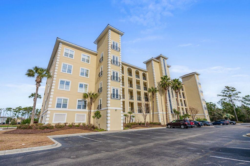 265 Venice Way Unit: I-305