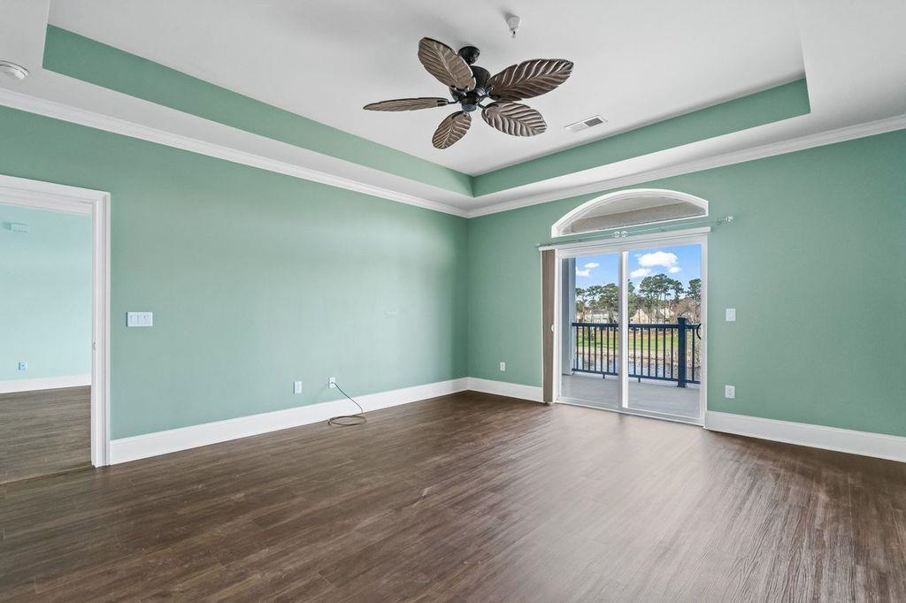 265 Venice Way Unit: I-305