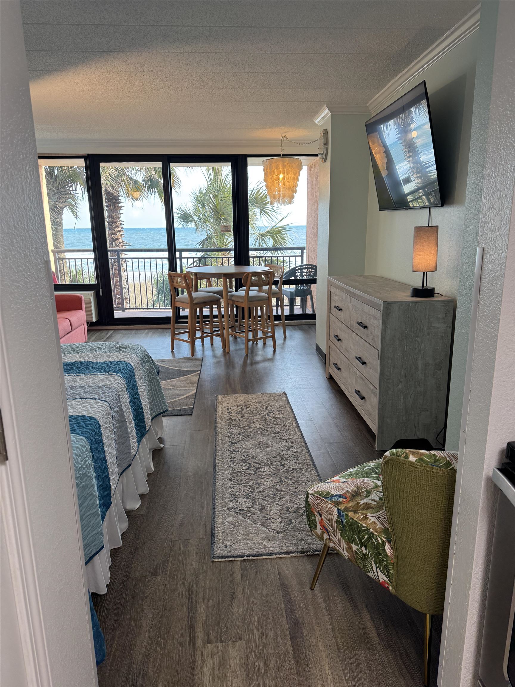 6900 Ocean Blvd. N Unit: 218