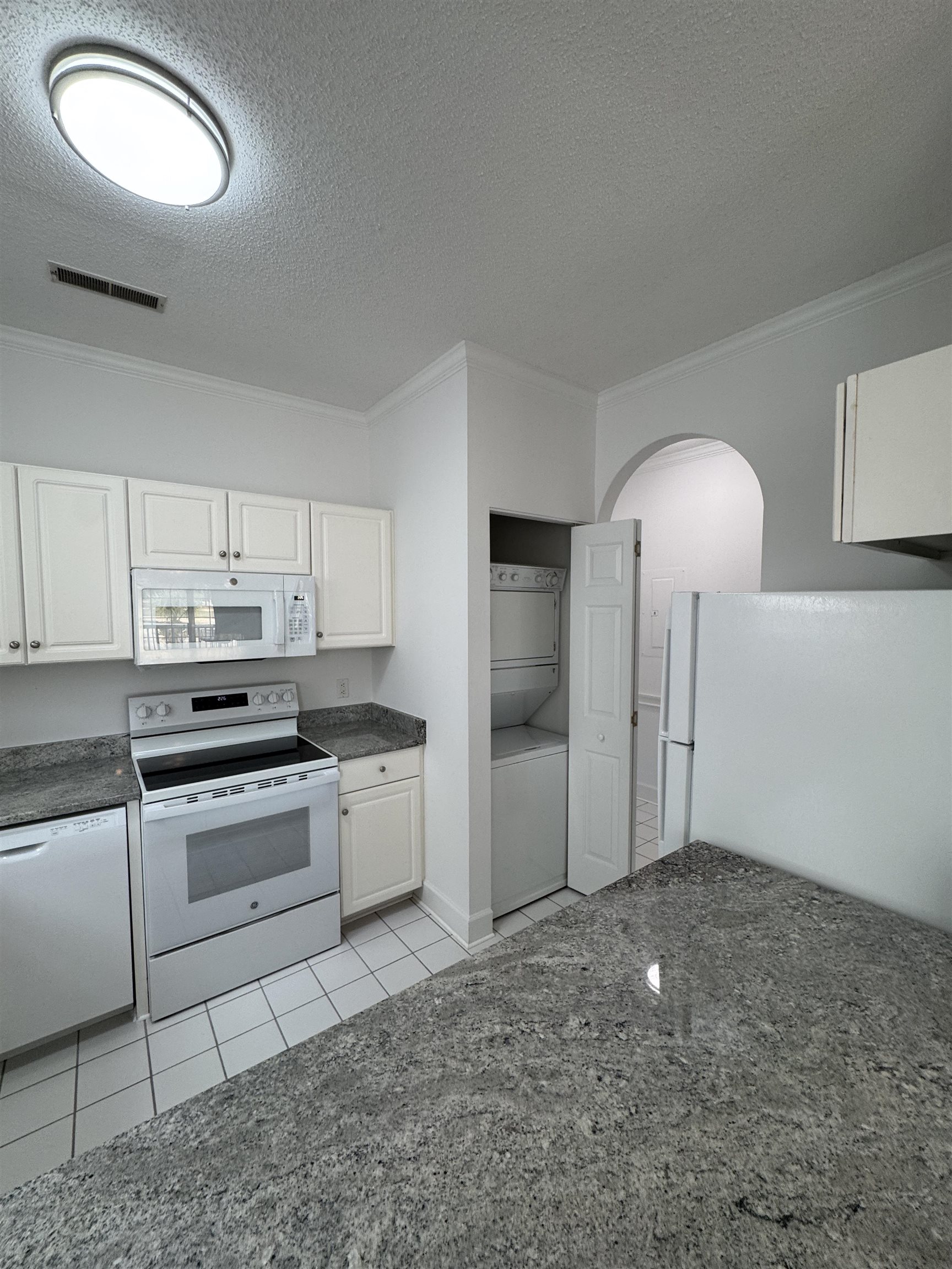 4733 Wild Iris Dr. Unit: 204