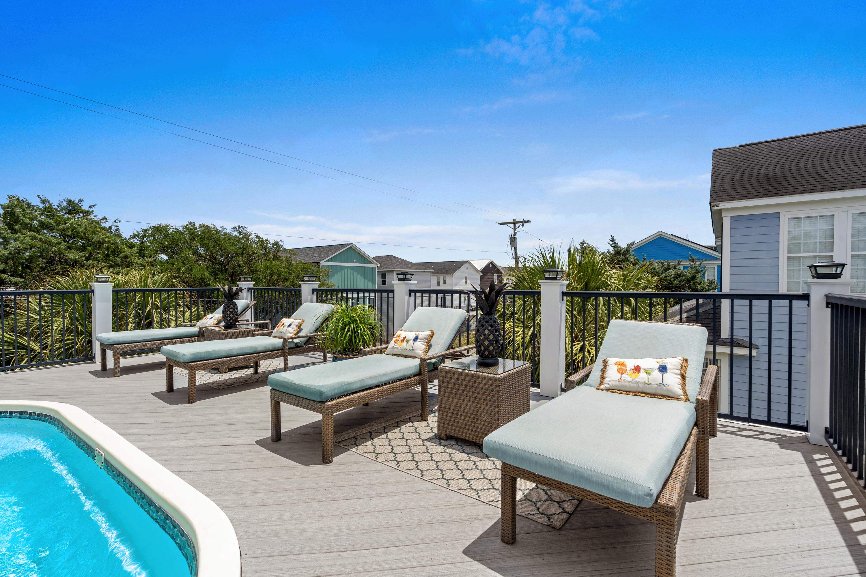 1617 N Dogwood Dr. N