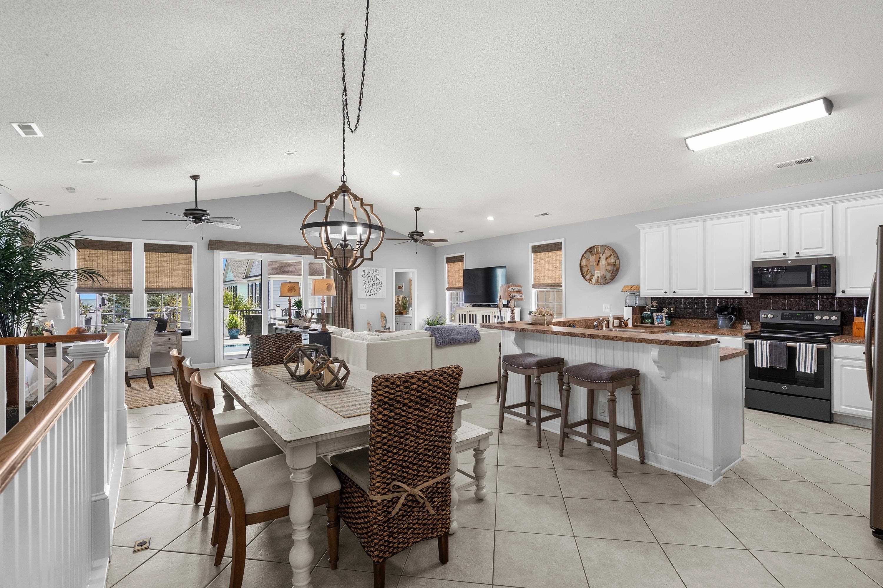 1617 N Dogwood Dr. N