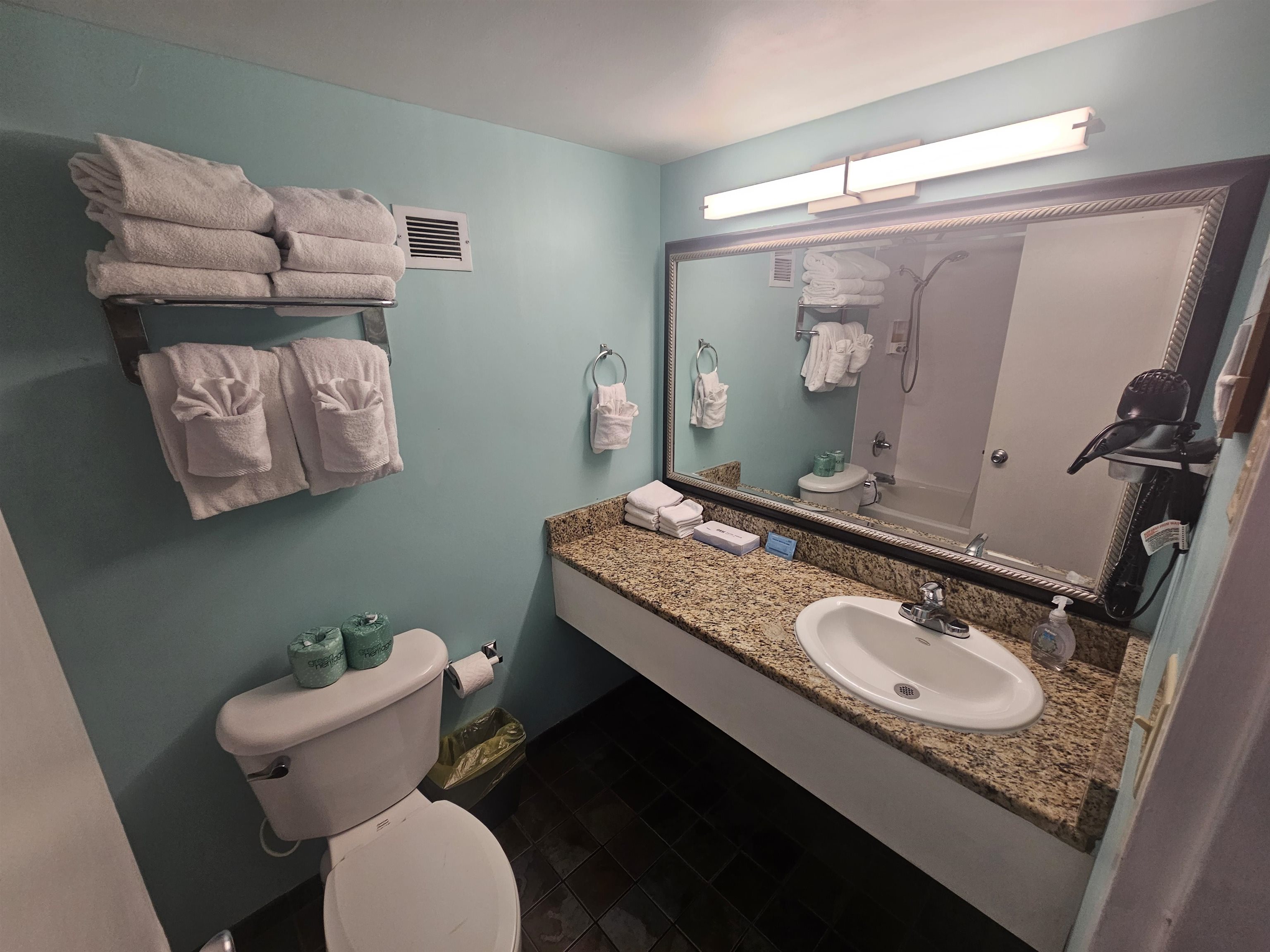 1501 Ocean Blvd. S Unit: 1021