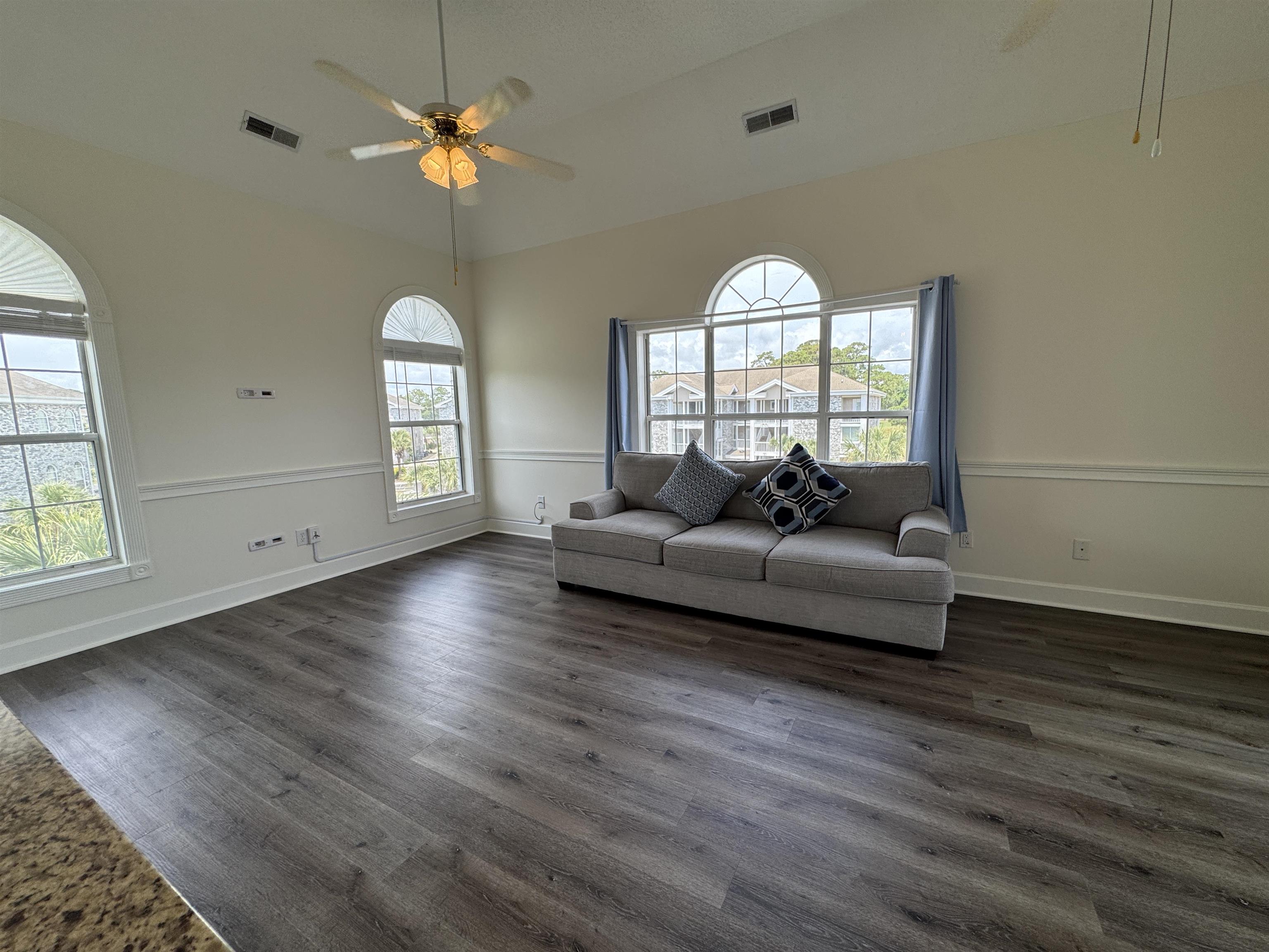 4765 Wild Iris Dr. Unit: 305