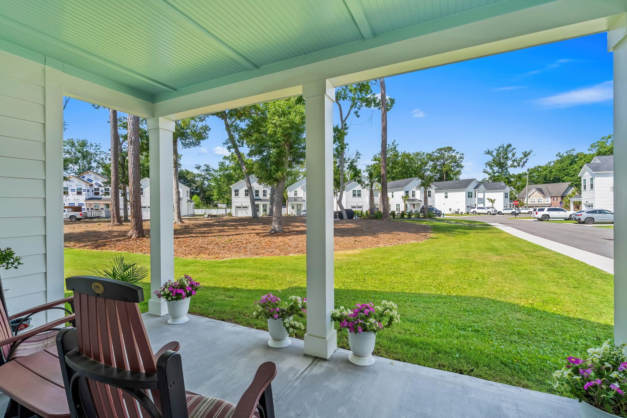 2527 Hillbourne Loop