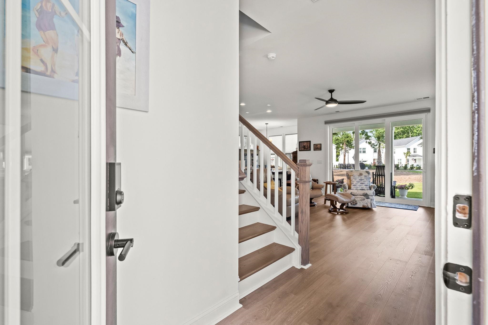 2527 Hillbourne Loop