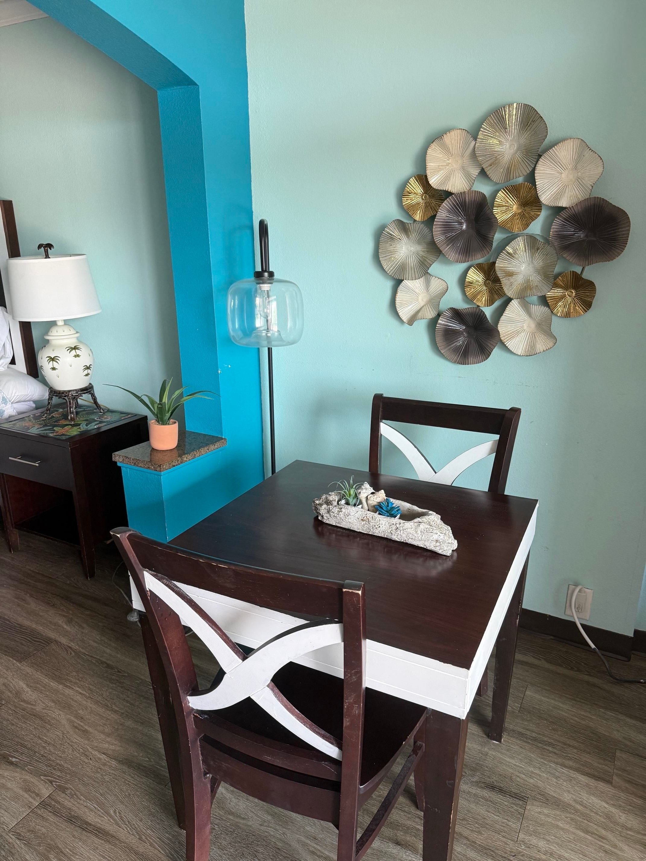 6900 Ocean Blvd. N Unit: 209