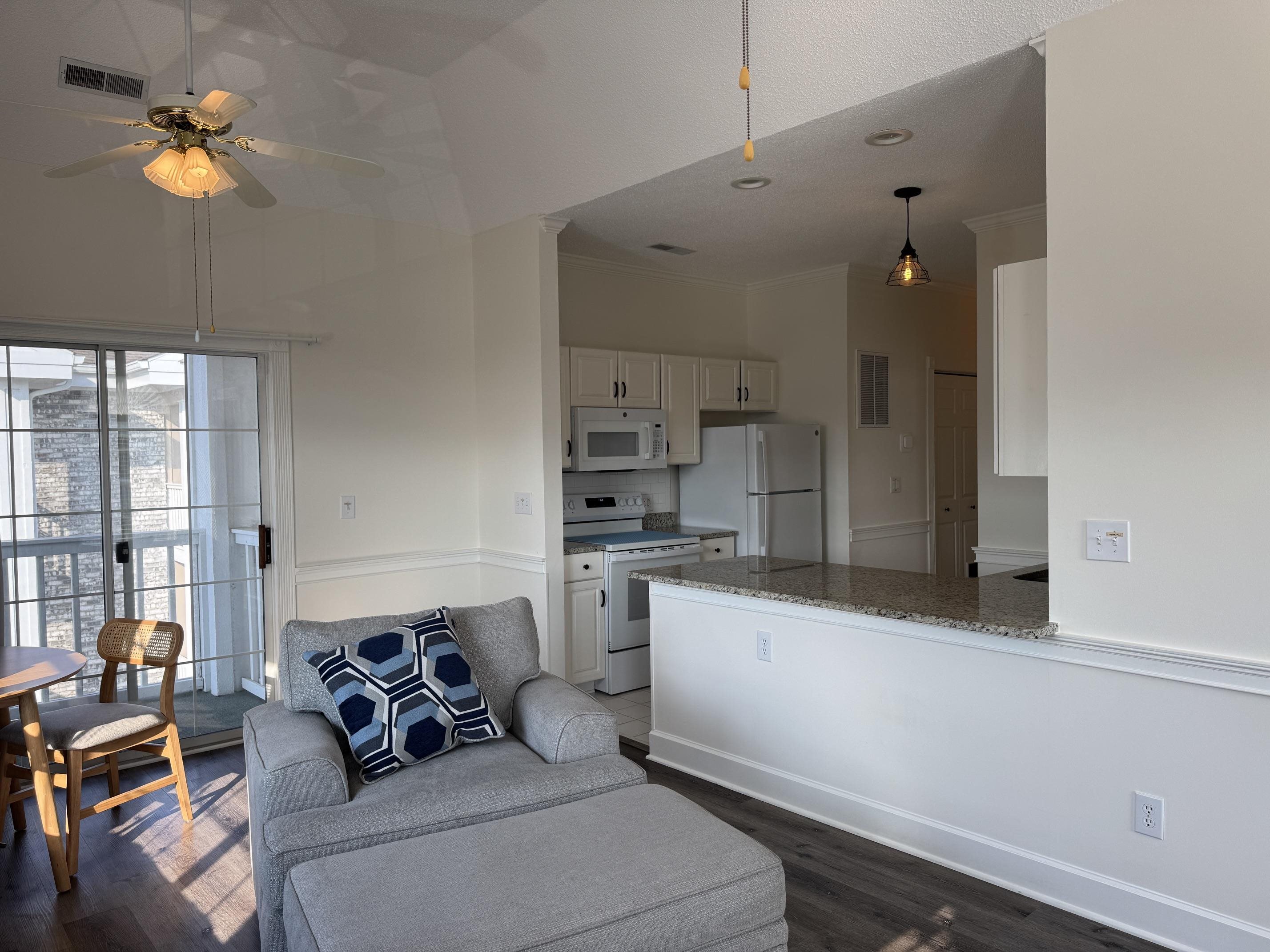 4765 Wild Iris Dr. Unit: 305