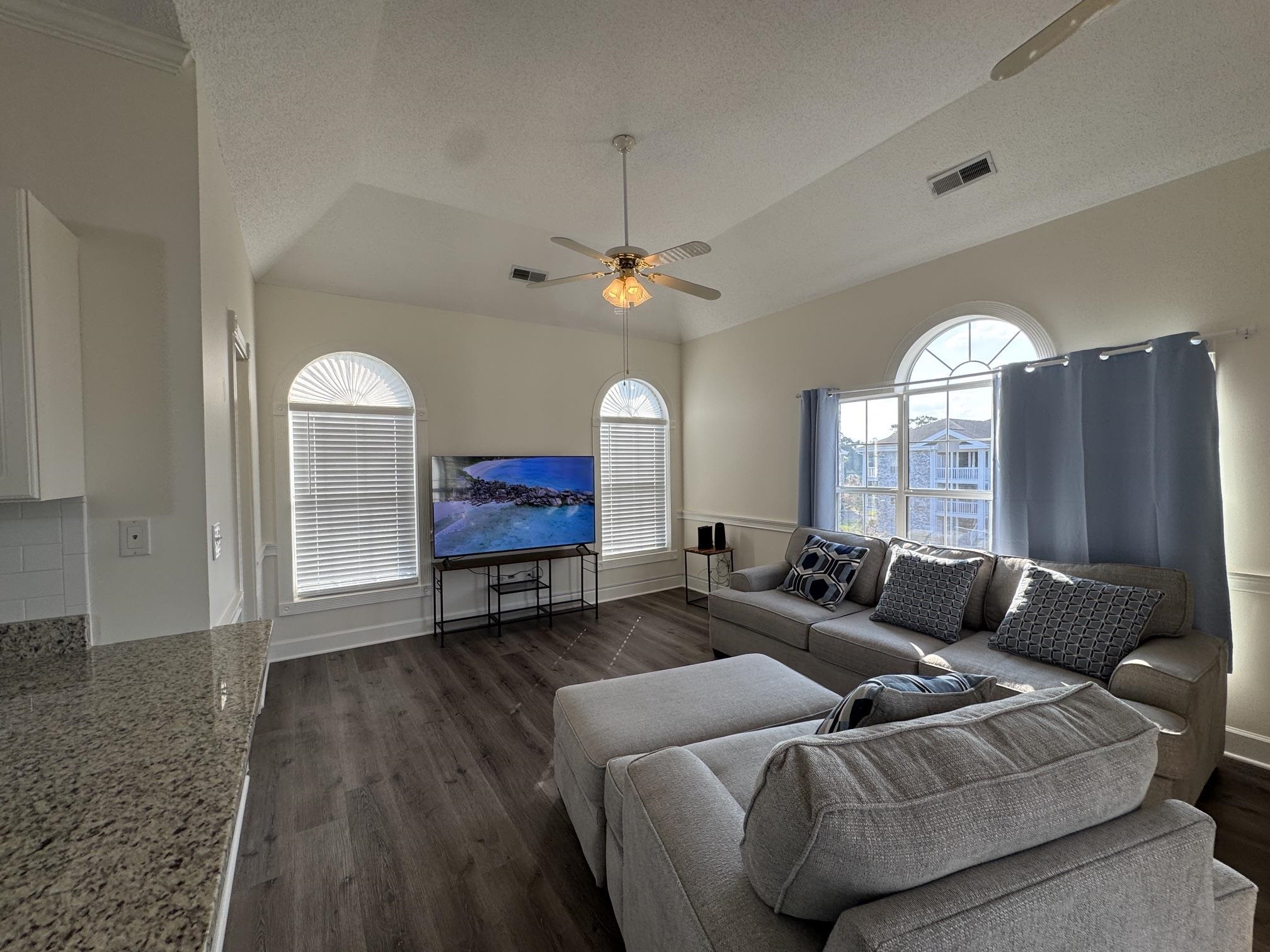 4765 Wild Iris Dr. Unit: 305