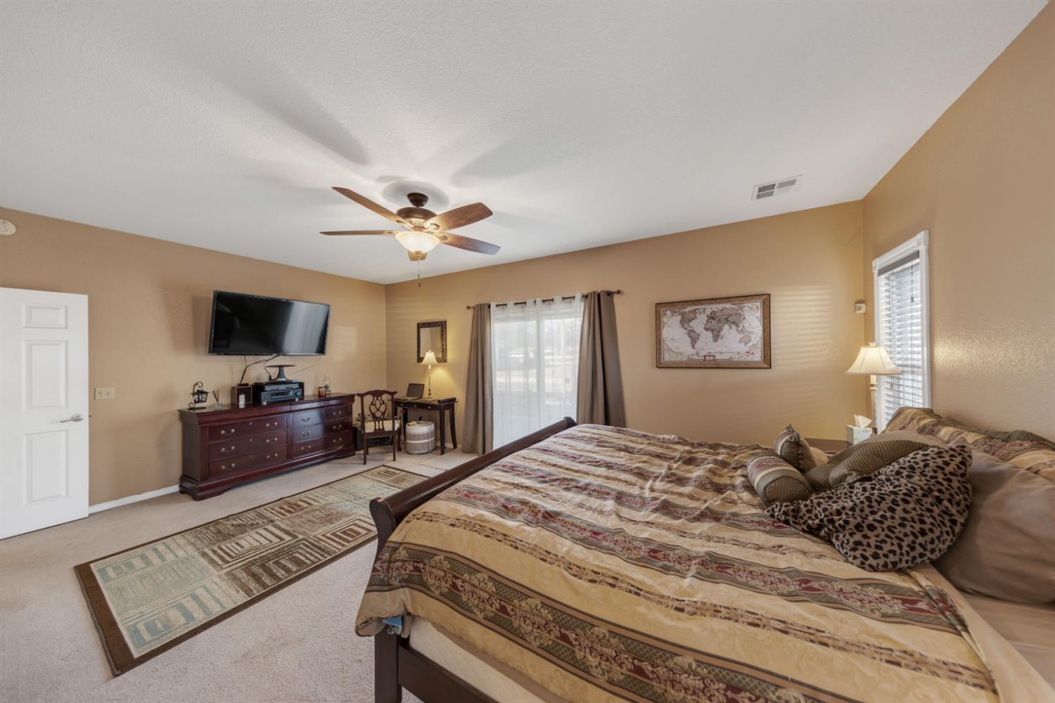 2611 Holmquist Lane