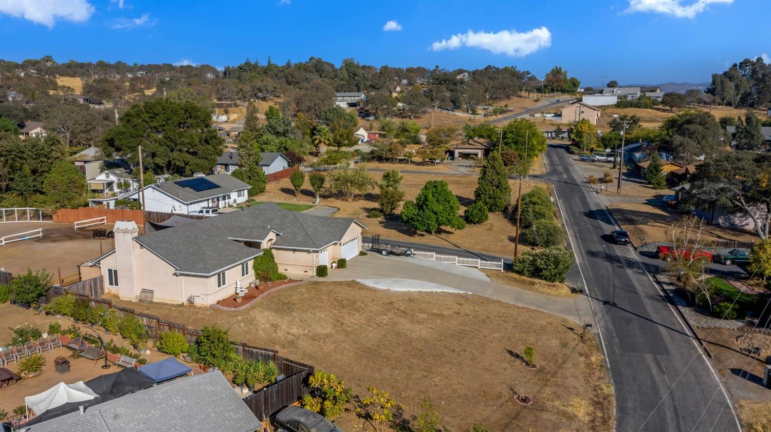 2611 Holmquist Lane