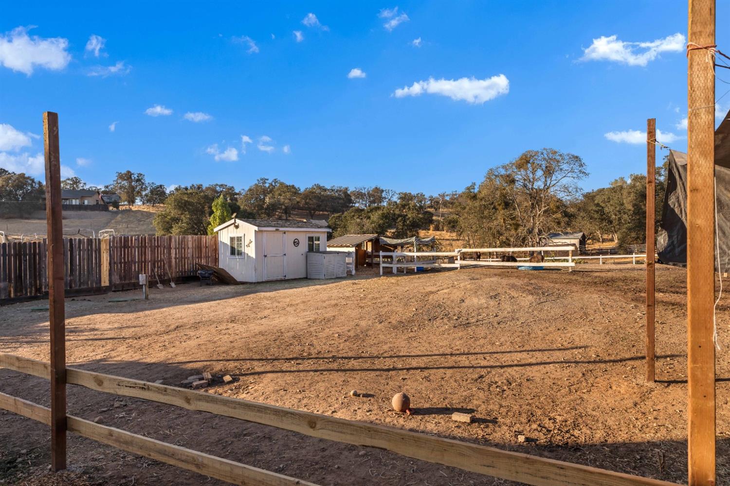2611 Holmquist Lane