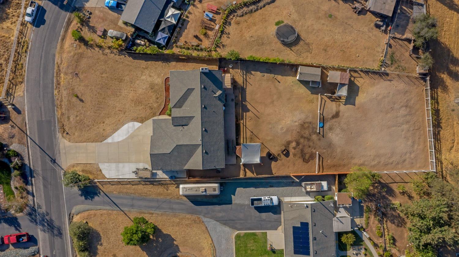 2611 Holmquist Lane