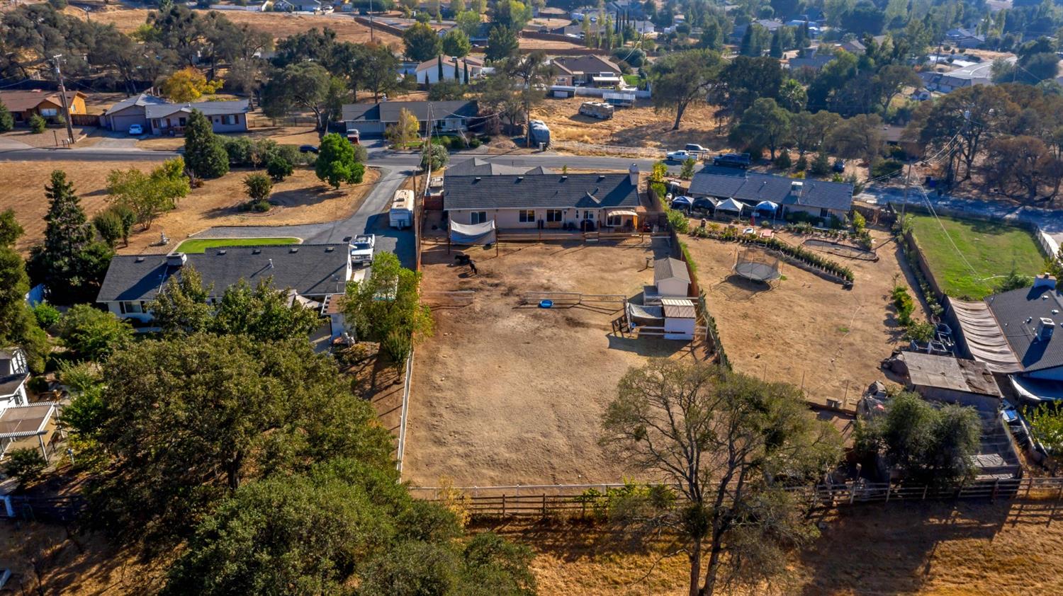 2611 Holmquist Lane