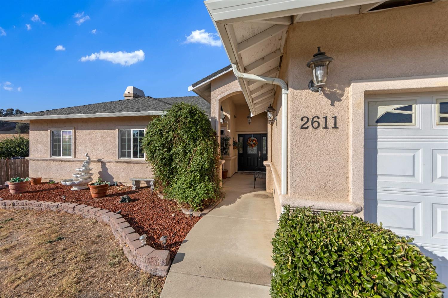 2611 Holmquist Lane